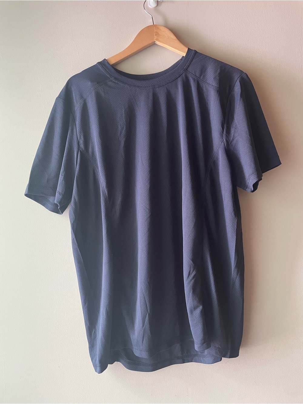 🦘 ACX | Size Large Activewear Top